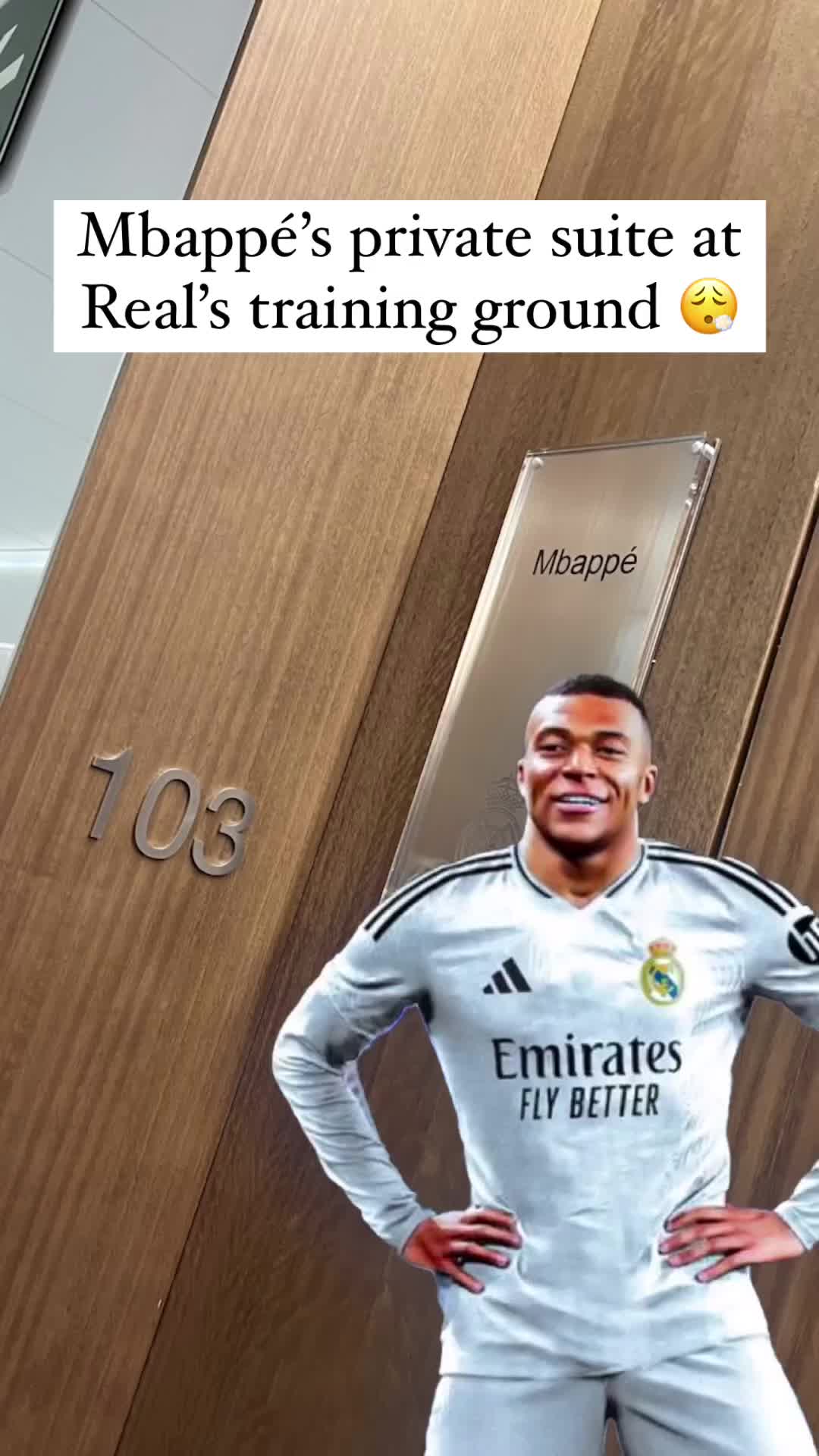 Mbappe Public Dressing Room - Mbappe at the Crossroads of Greatness