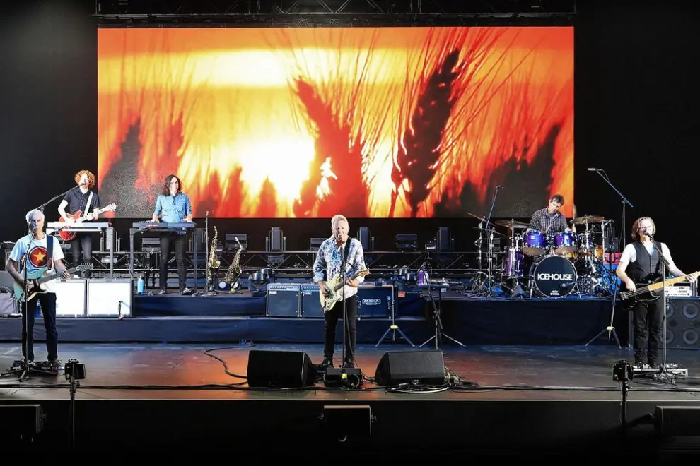 ICEHOUSE band performing classic Australian rock live on stage