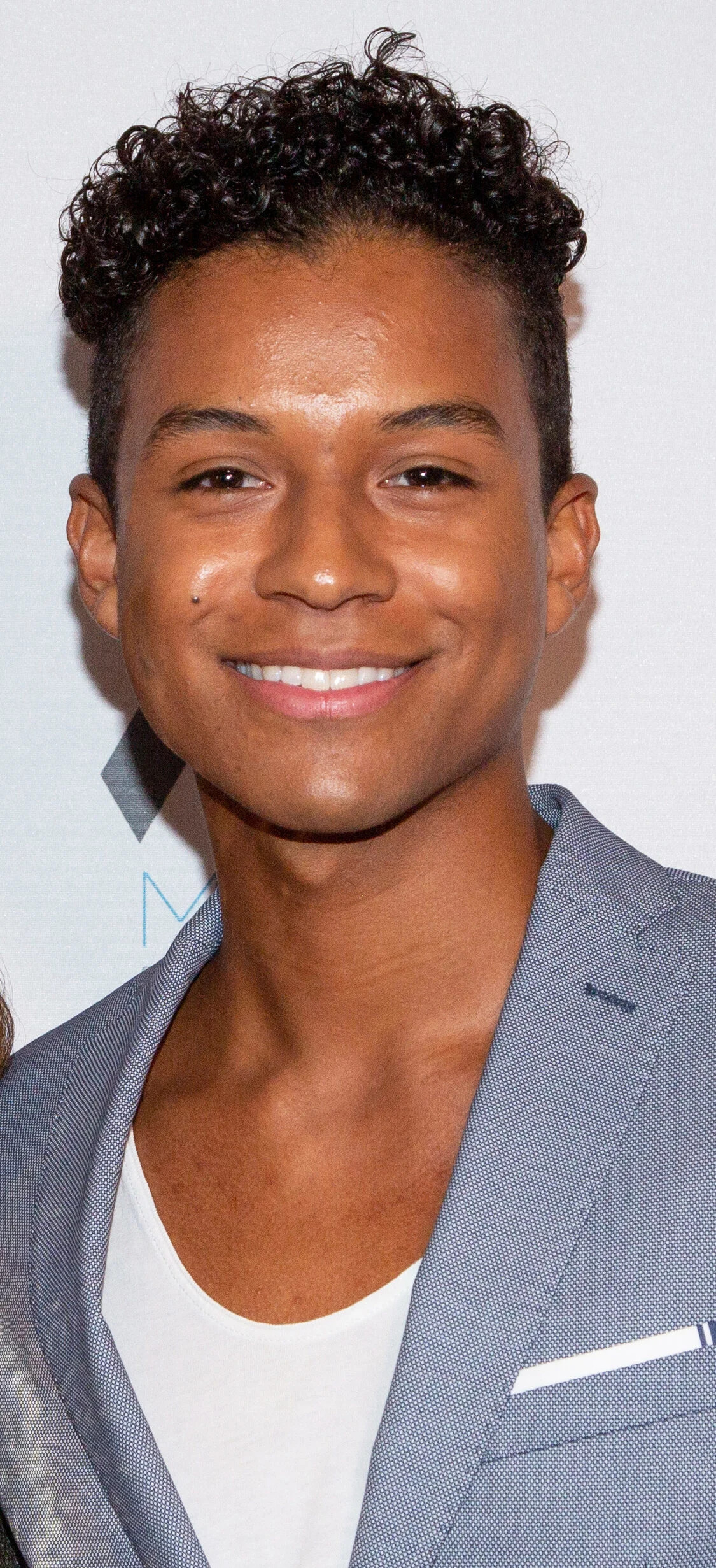 Jaafar Jackson - Quick Facts / At a Glance